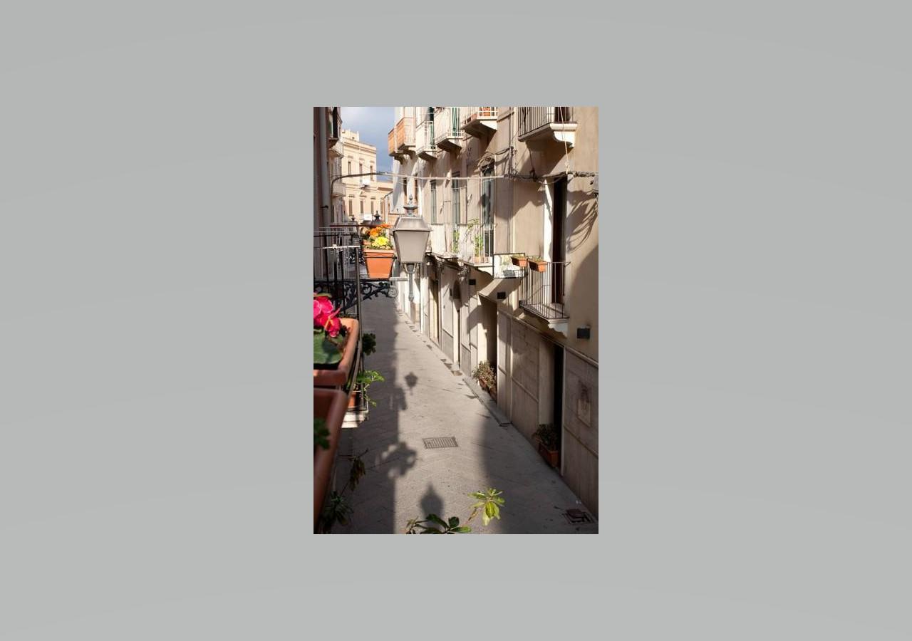 Gli Agrumi Rooms Trapani Exterior photo